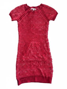 Textured Short-Sleeve Knit Dress in Red